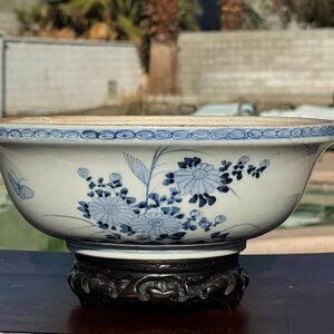 Rare Large 18th Century Chinese Export Blue & White Porcelain Bowl